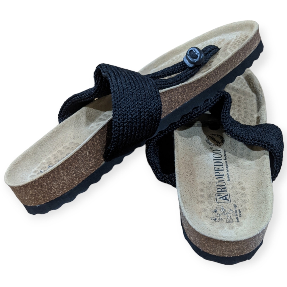 Arcopedico foot/ sandal sz6.5